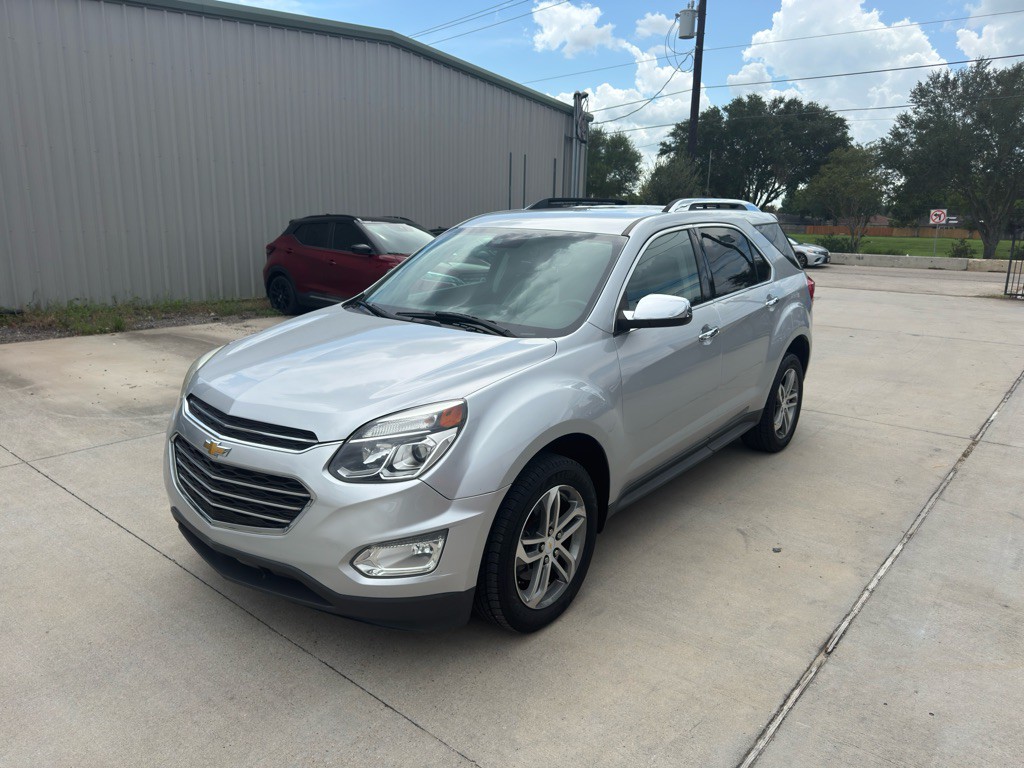 2017 Chevrolet Equinox Image 2