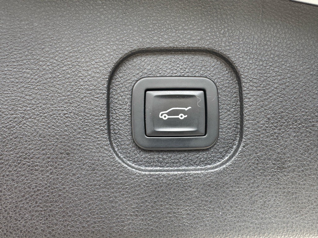2017 Chevrolet Equinox Image 18