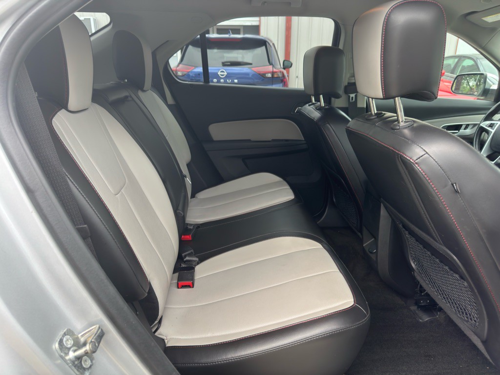 2017 Chevrolet Equinox Image 19