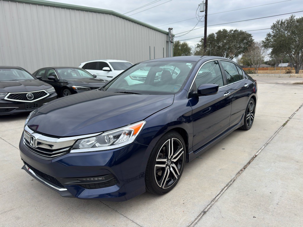 2017 Honda Accord Image 1