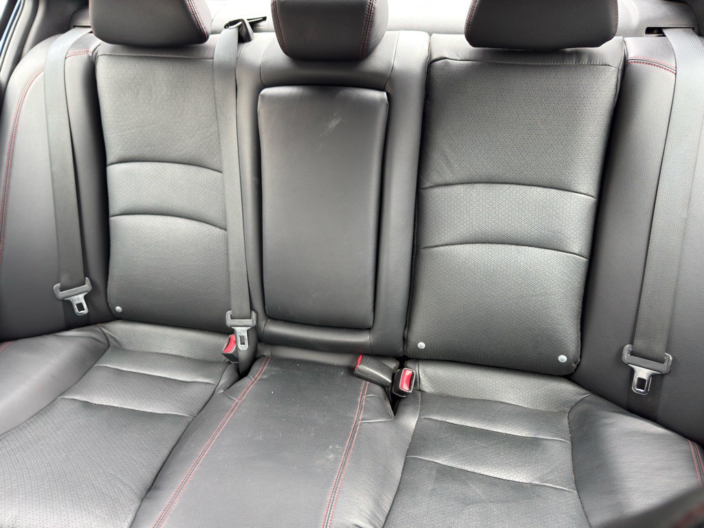 2017 Honda Accord Image 16