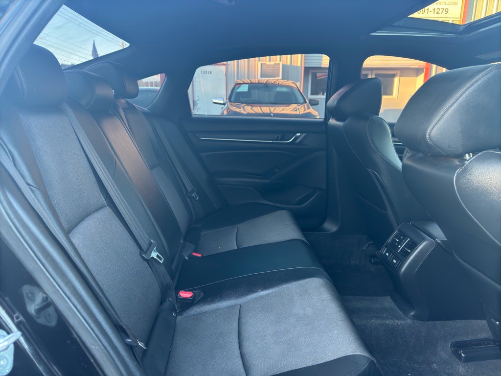 2021 Honda Accord Image 15