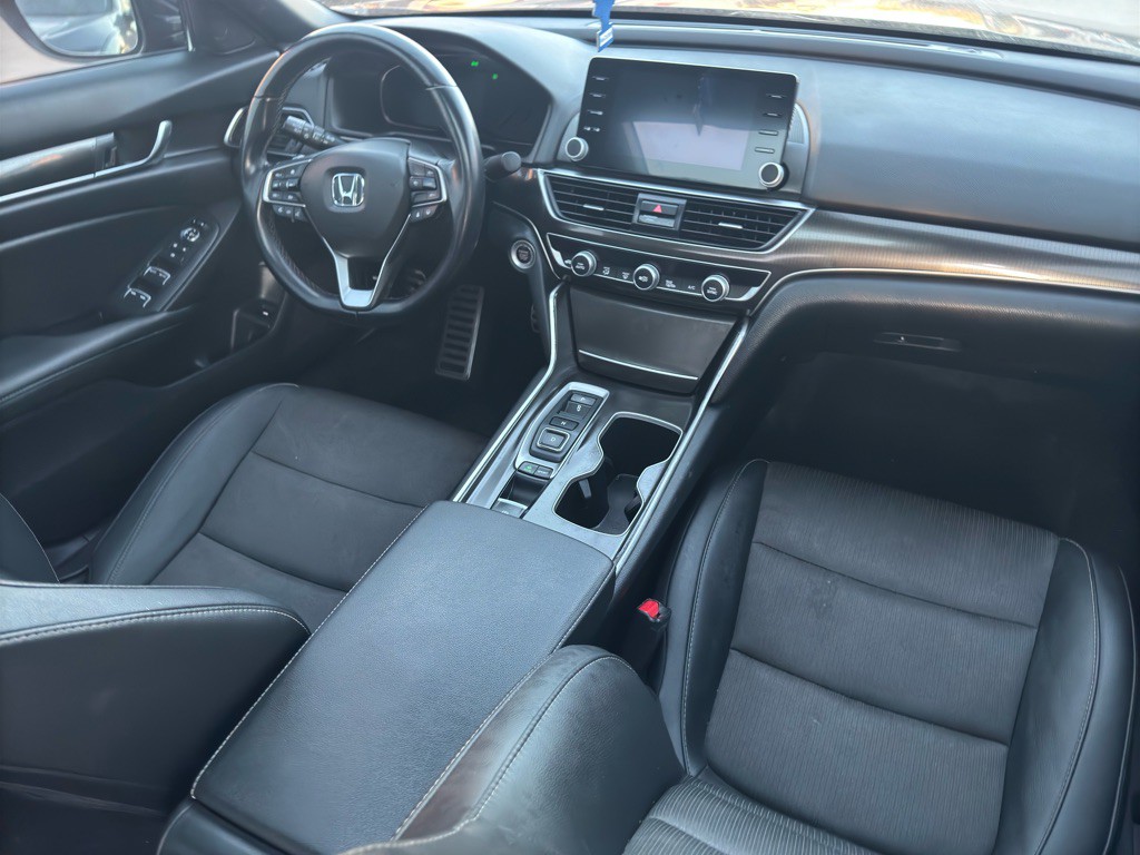2021 Honda Accord Image 16