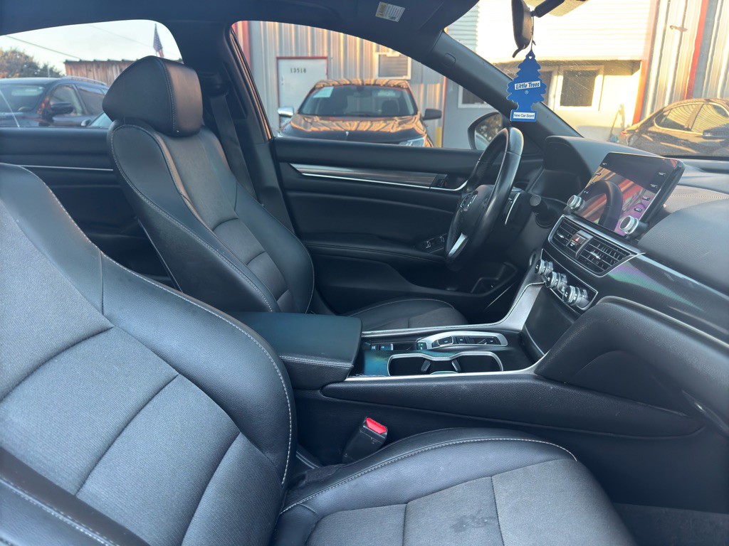 2021 Honda Accord Image 20