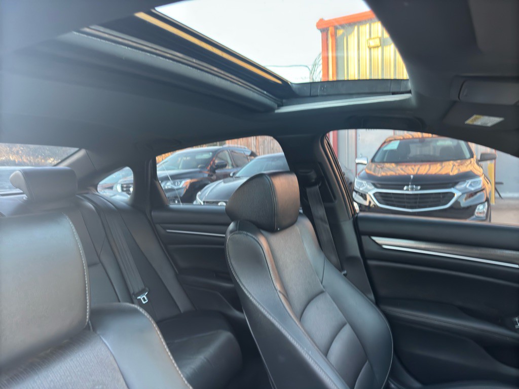 2021 Honda Accord Image 22