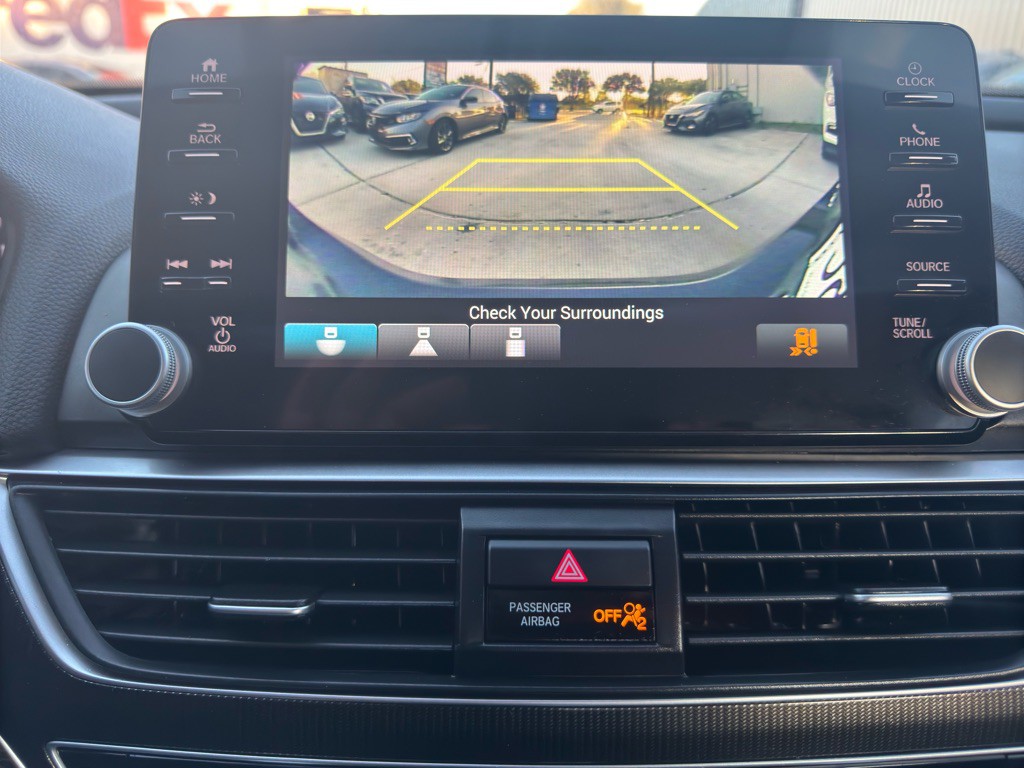 2021 Honda Accord Image 24