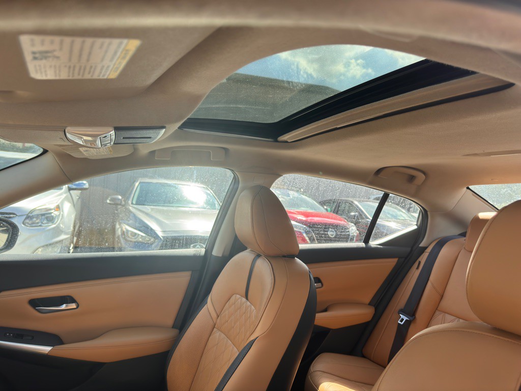 2020 Nissan Sentra Image 13