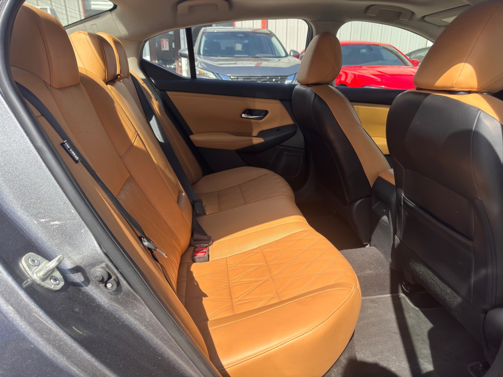 2020 Nissan Sentra Image 14