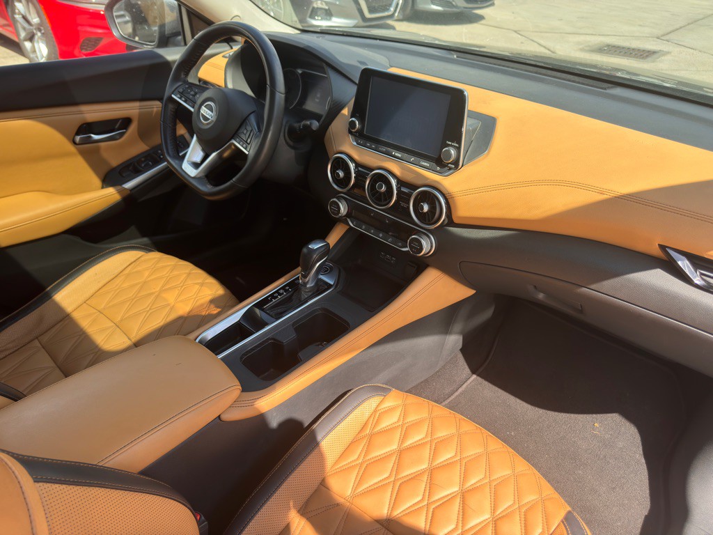 2020 Nissan Sentra Image 17