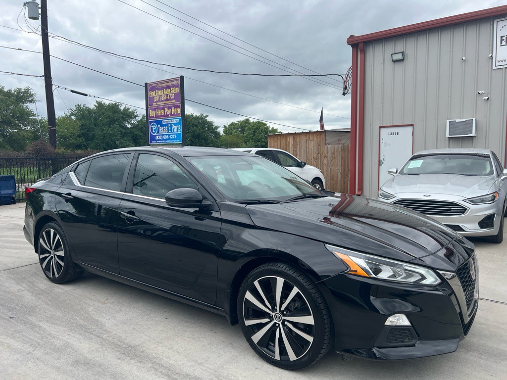 2019 Nissan Altima Image 1