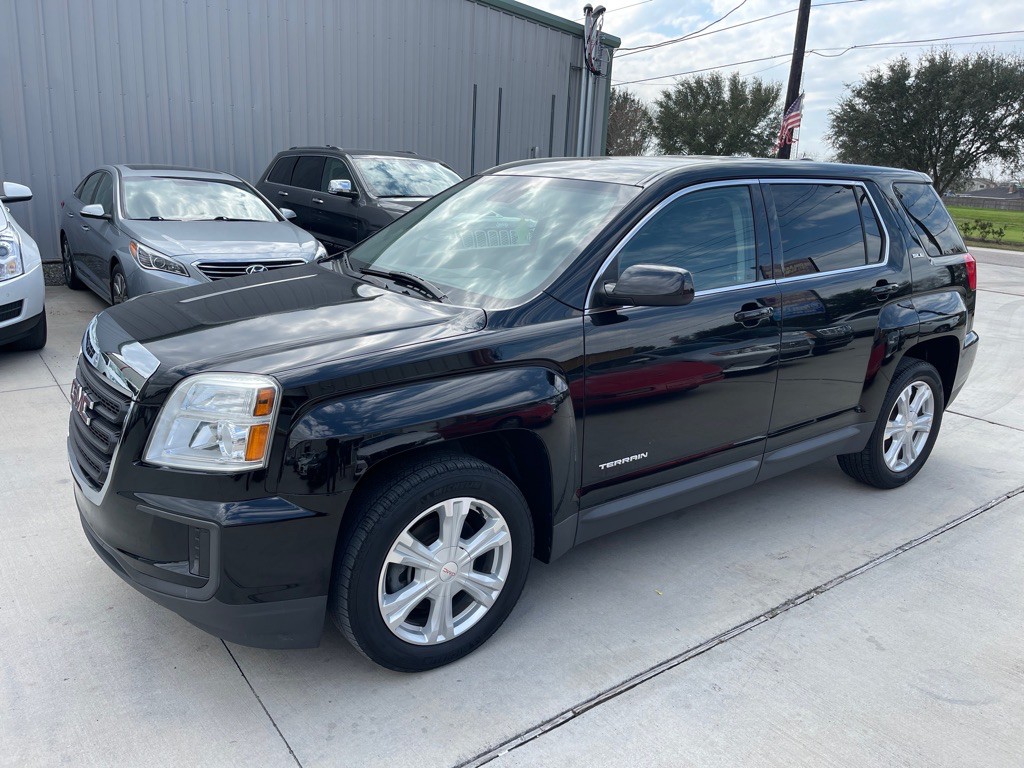 2017 GMC Terrain Image 3