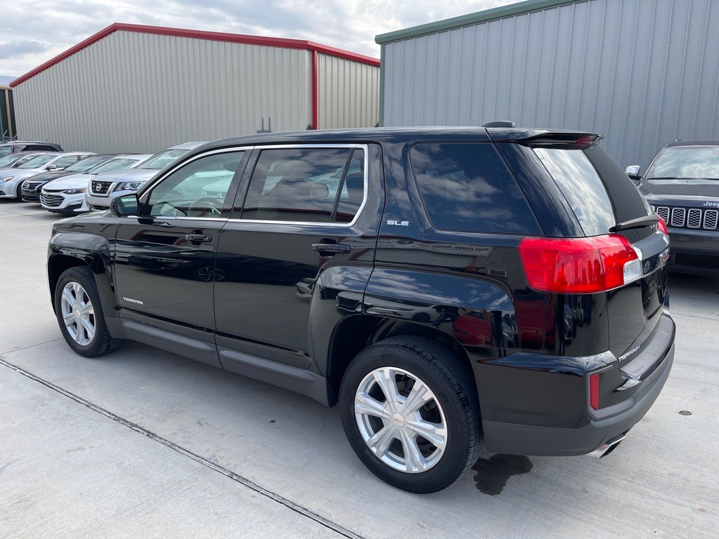 2017 GMC Terrain Image 4