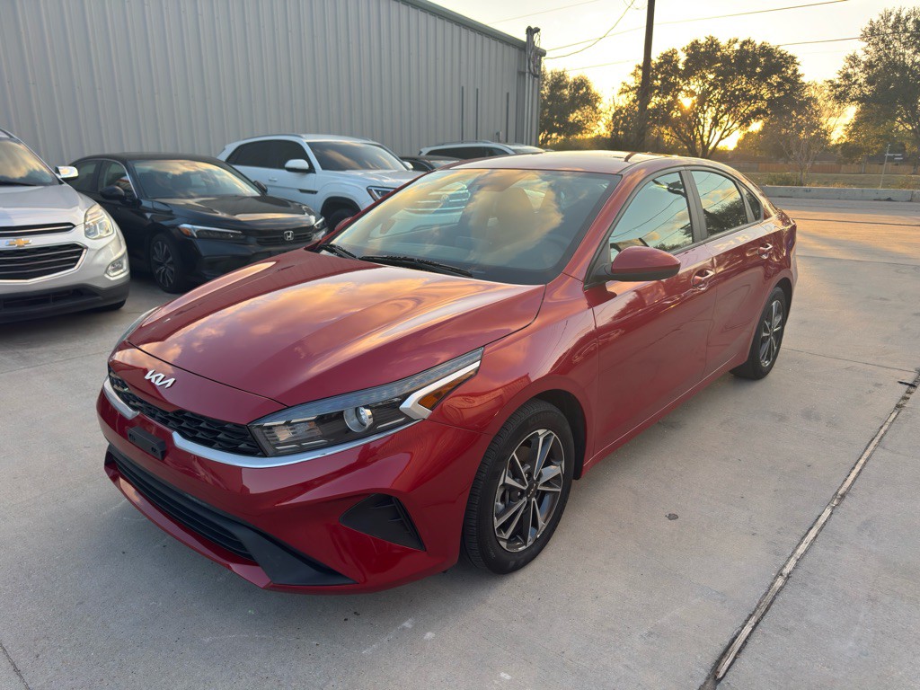 2022 Kia Forte Image 1