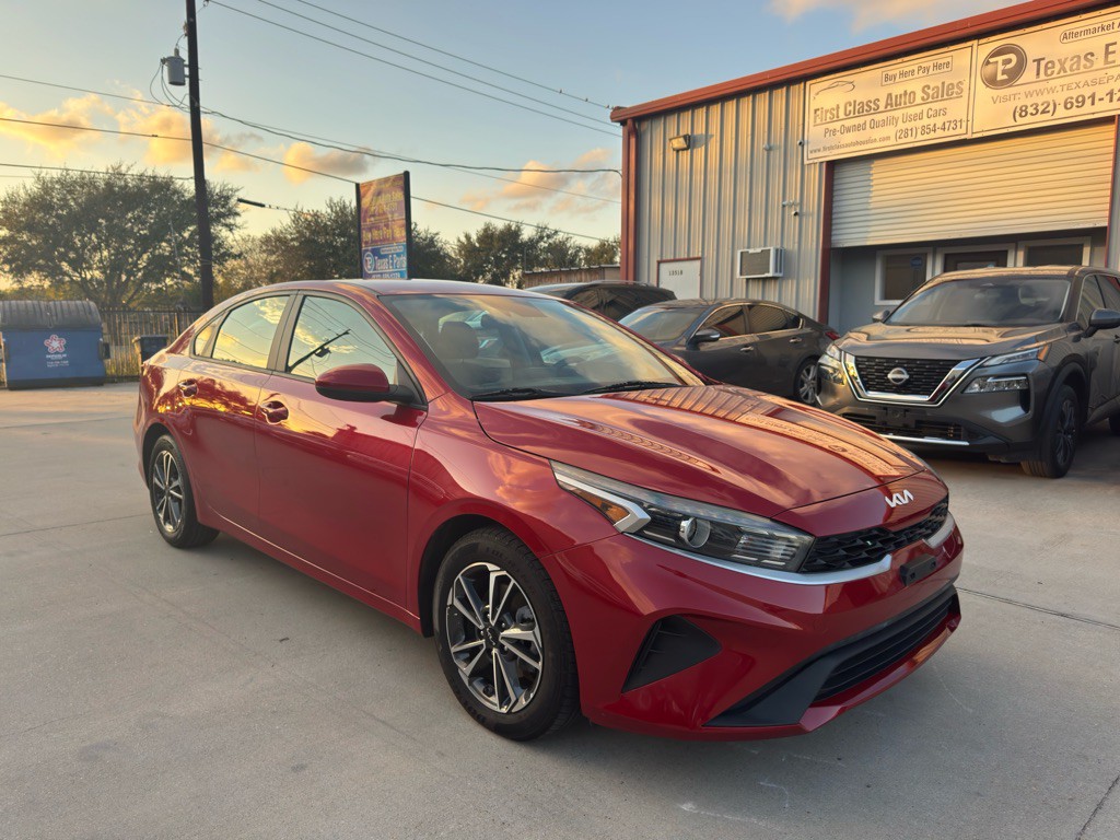 2022 Kia Forte Image 4