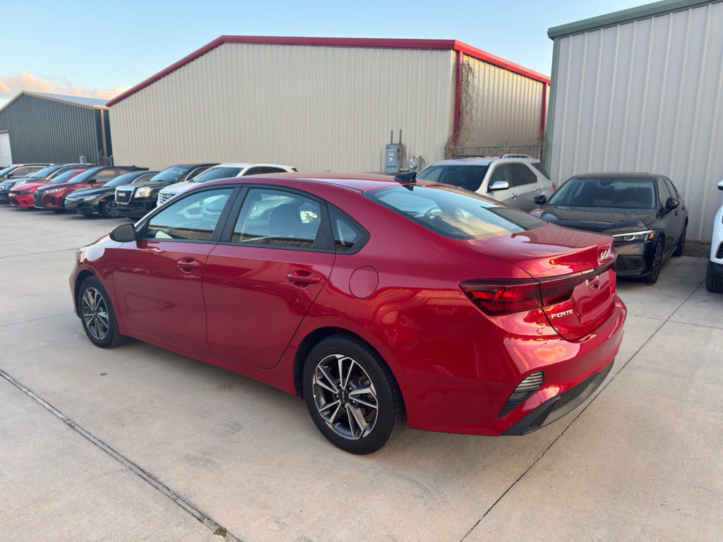 2022 Kia Forte Image 8