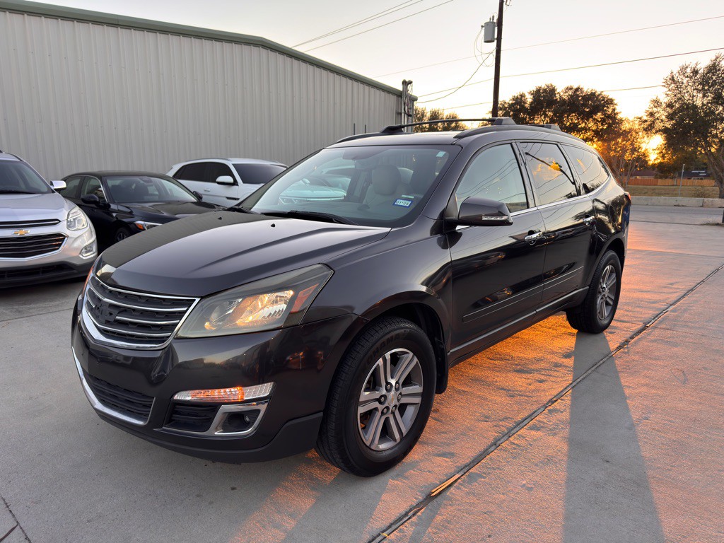 2017 Chevrolet Traverse Image 1