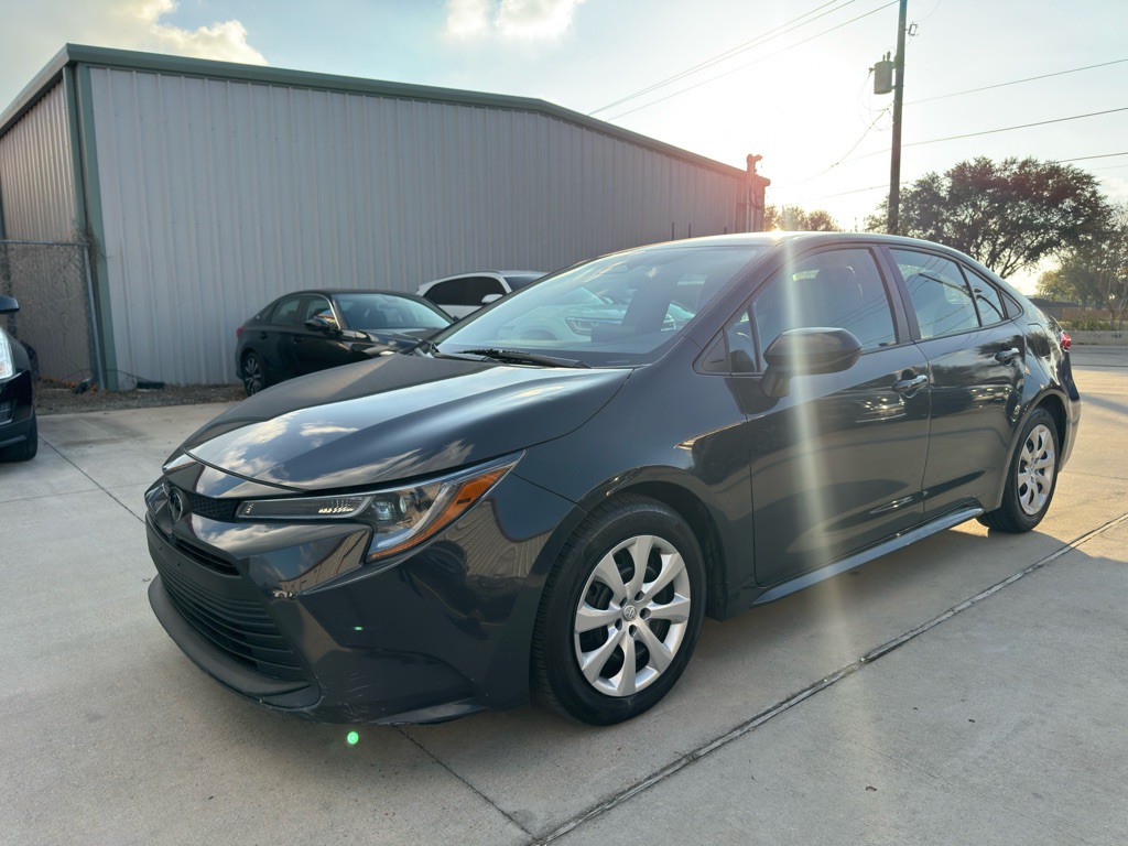 2023 Toyota Corolla Image 2