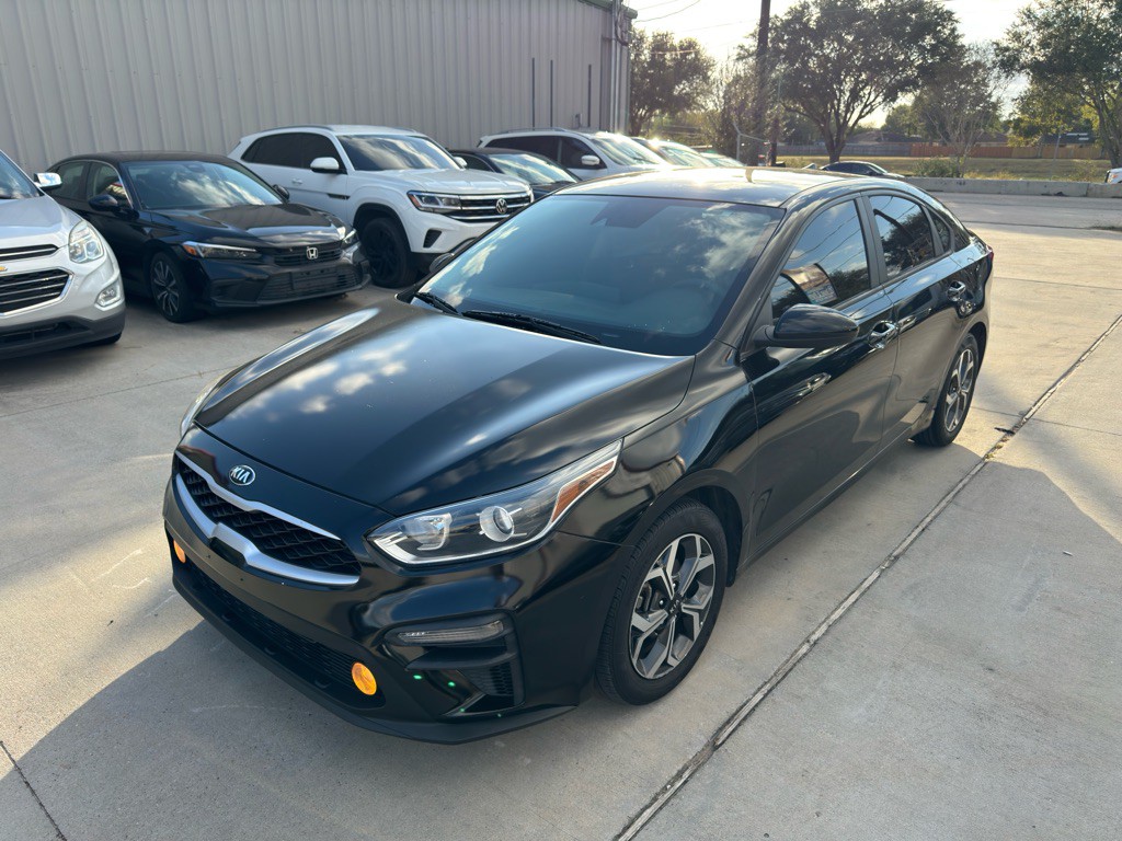 2020 Kia Forte Image 2