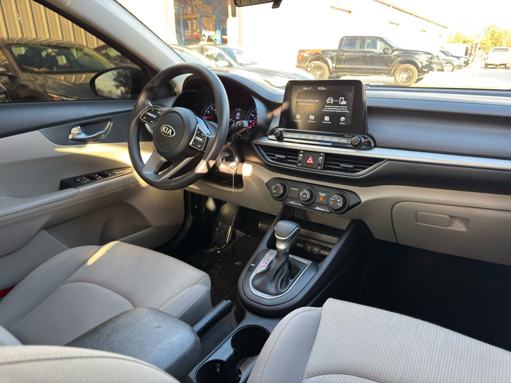 2020 Kia Forte Image 16