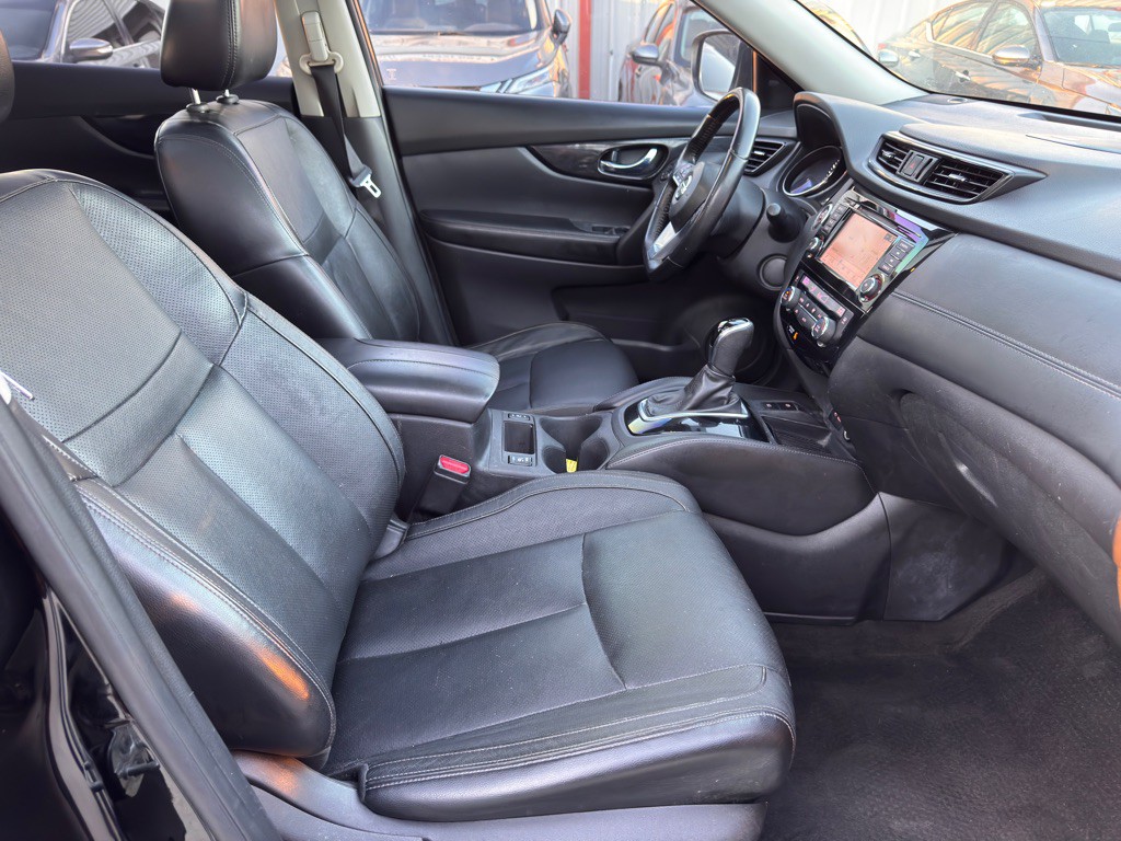 2018 Nissan Rogue Image 20