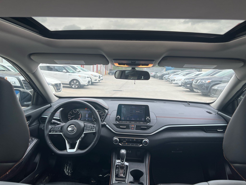 2019 Nissan Altima Image 13