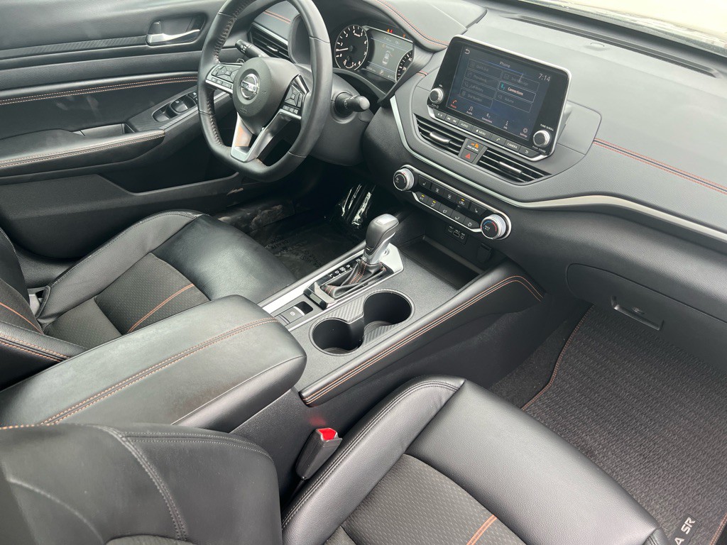 2019 Nissan Altima Image 15