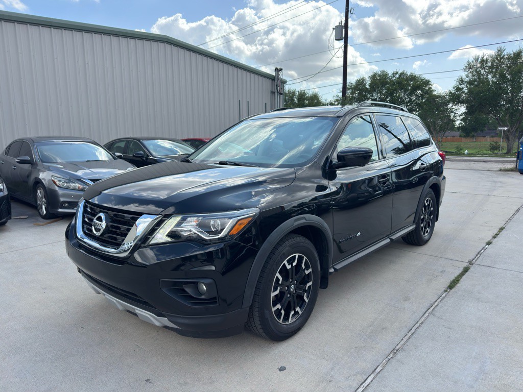 2020 Nissan Pathfinder Image 1