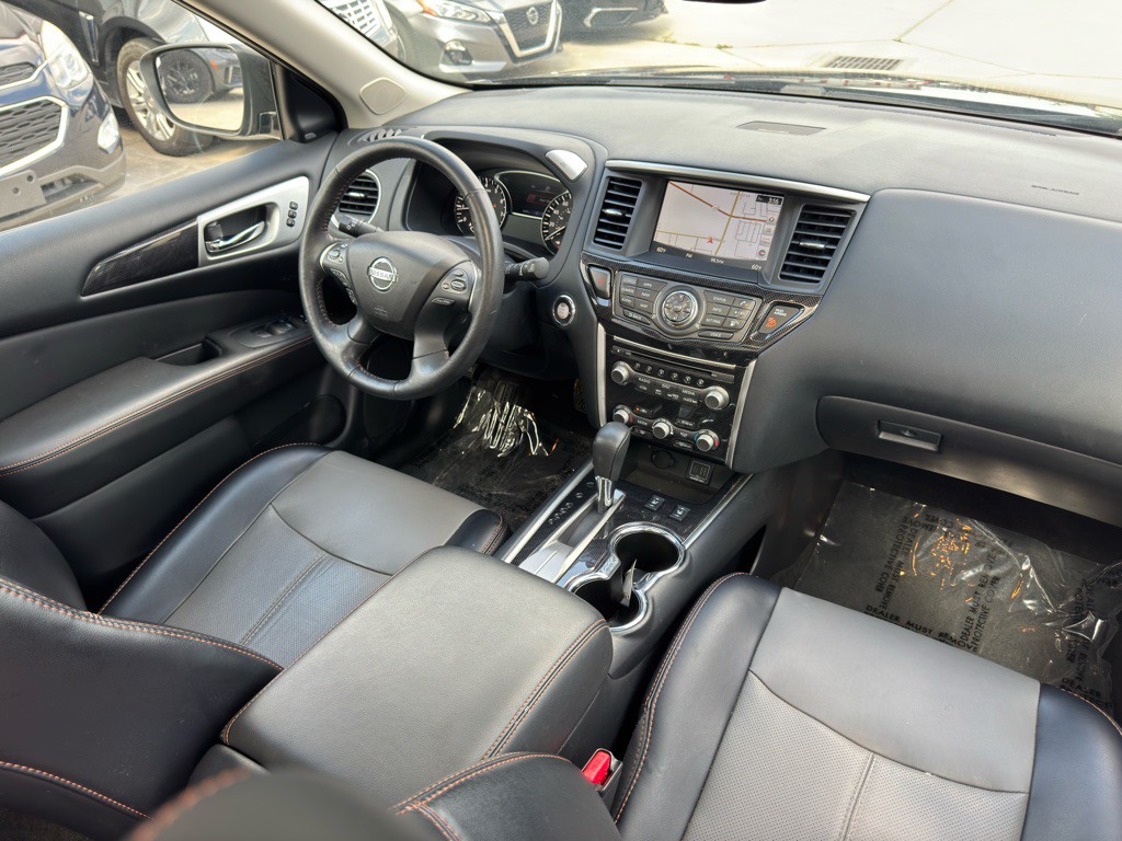 2020 Nissan Pathfinder Image 25