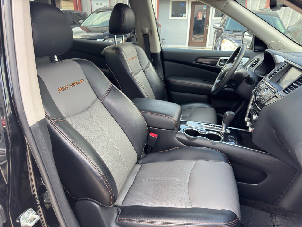 2020 Nissan Pathfinder Image 29