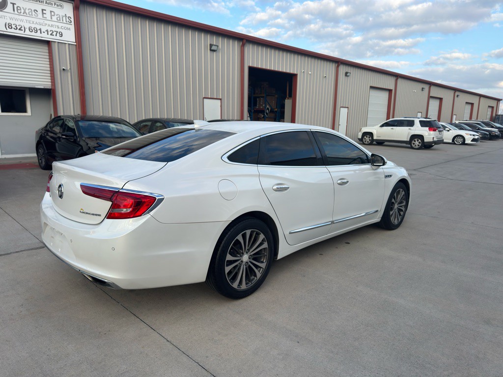 2017 Buick Lacrosse Image 6