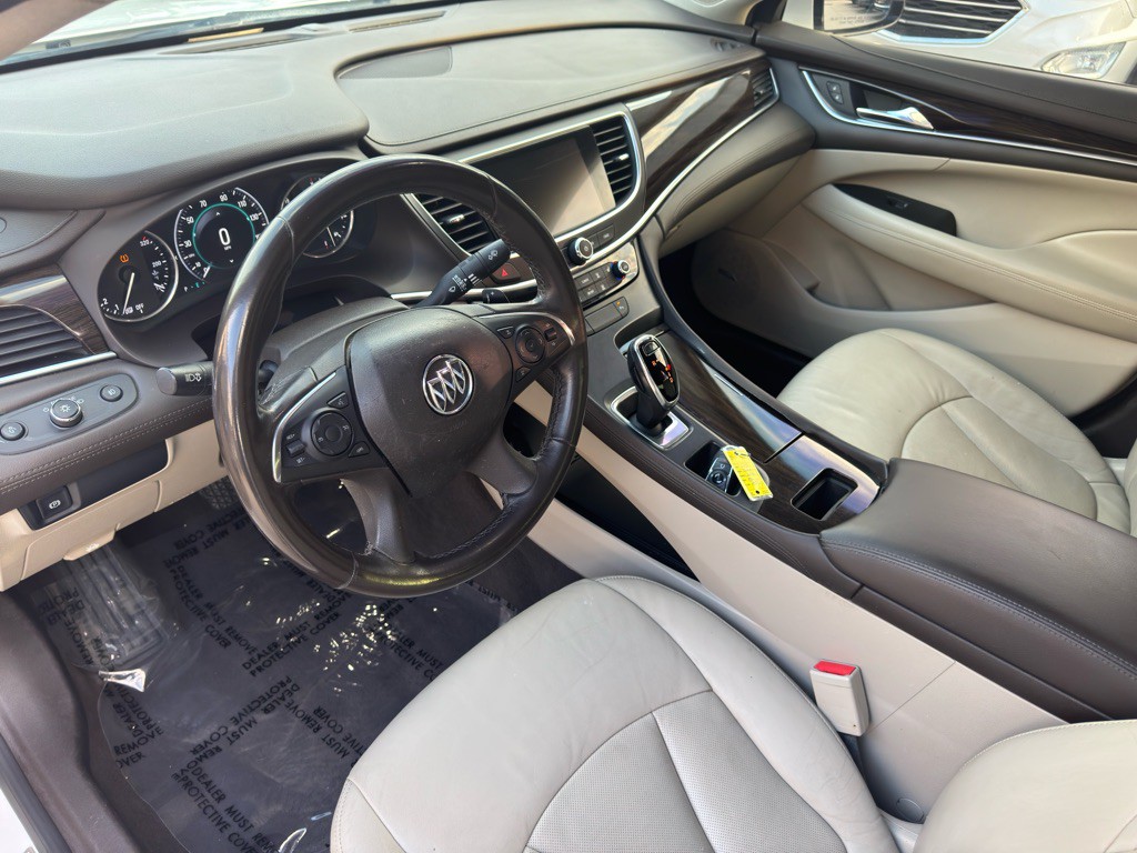 2017 Buick Lacrosse Image 13