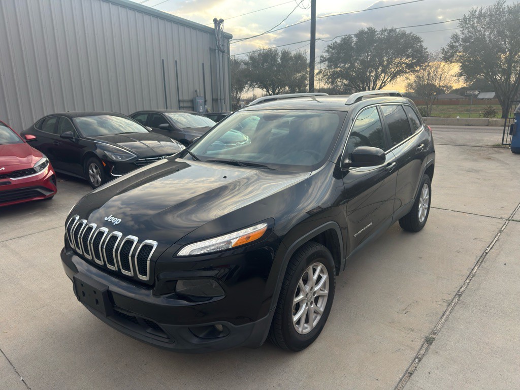 2016 Jeep Cherokee Image 2