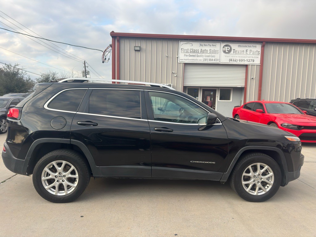 2016 Jeep Cherokee Image 6