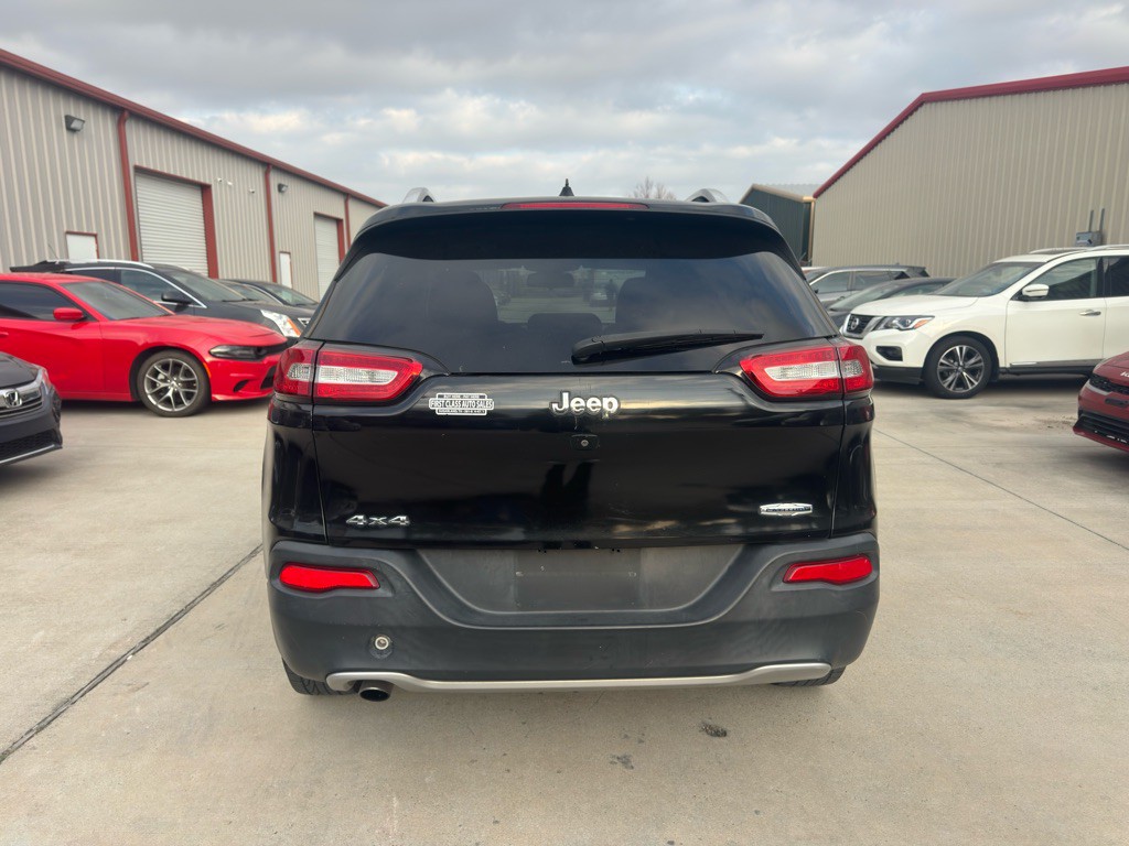 2016 Jeep Cherokee Image 8