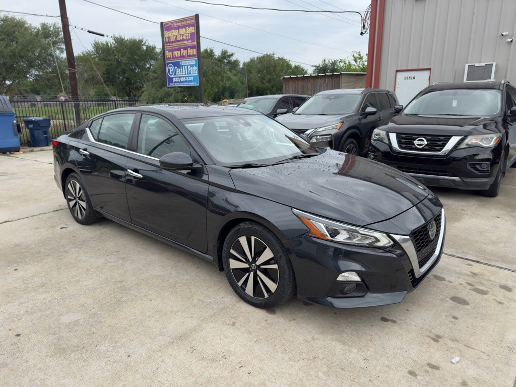 2022 Nissan Altima Image 4