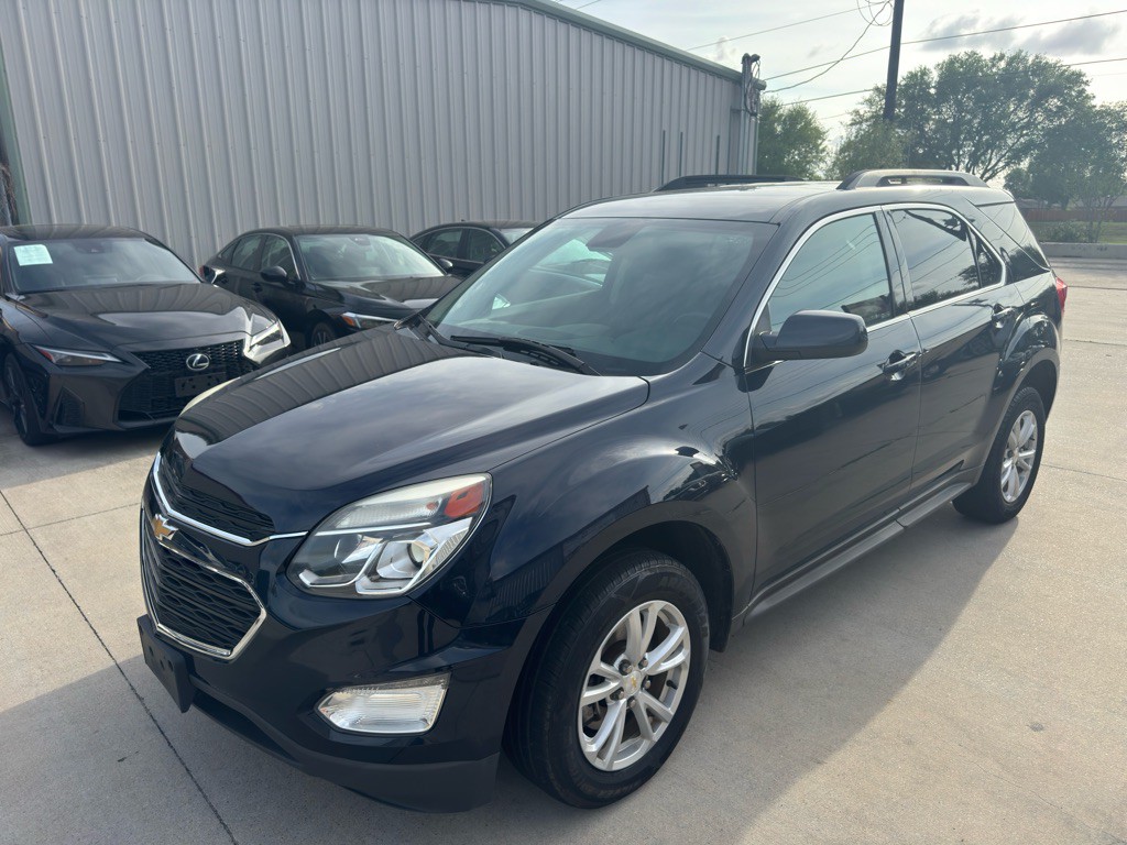 2017 Chevrolet Equinox Image 2