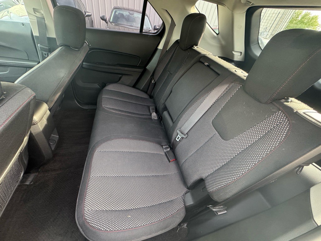 2017 Chevrolet Equinox Image 11