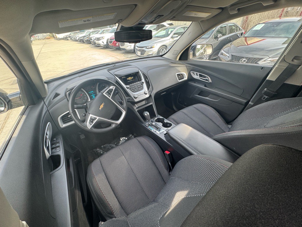 2017 Chevrolet Equinox Image 12
