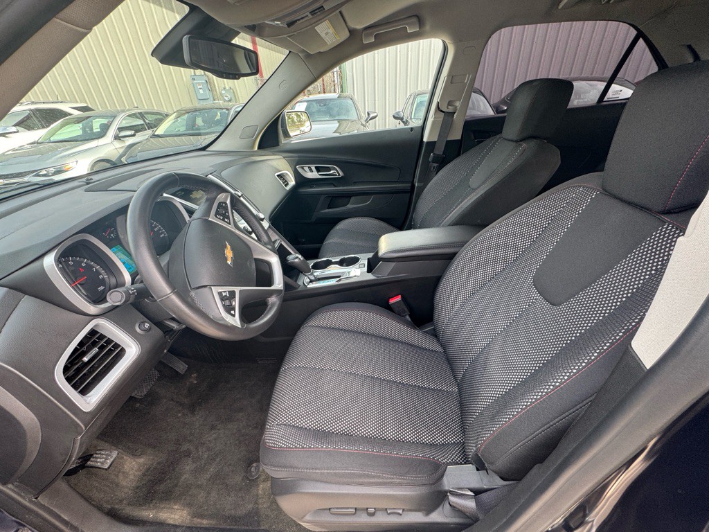 2017 Chevrolet Equinox Image 13