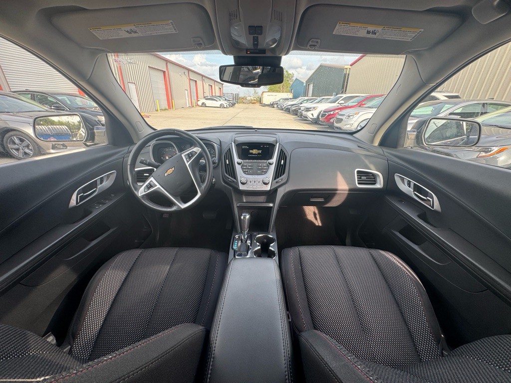 2017 Chevrolet Equinox Image 17