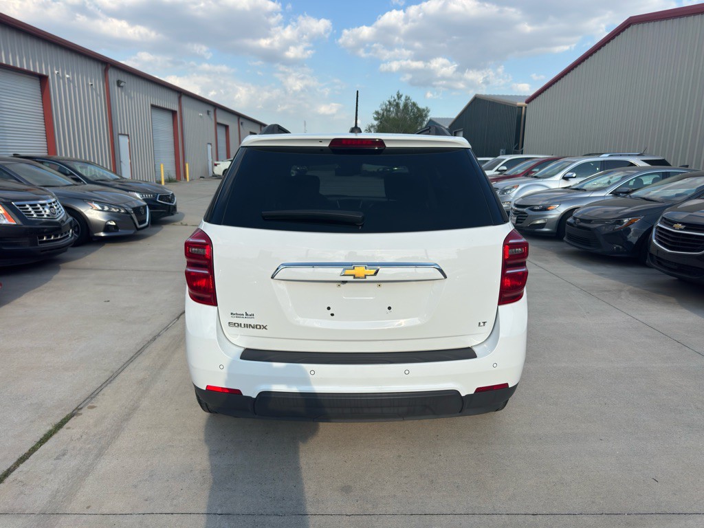 2017 Chevrolet Equinox Image 7