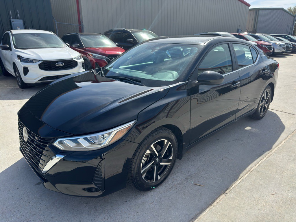 2024 Nissan Sentra Image 1