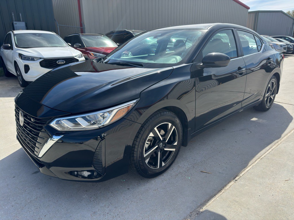 2024 Nissan Sentra Image 2
