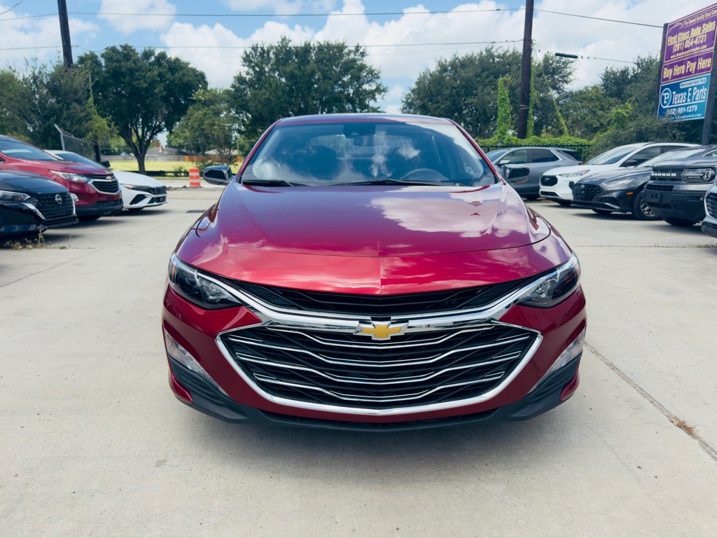 2025 Chevrolet Malibu Image 4