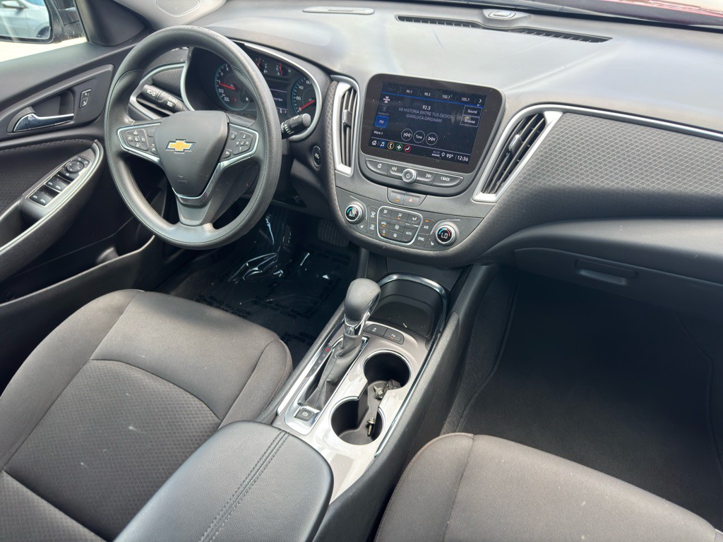 2025 Chevrolet Malibu Image 17