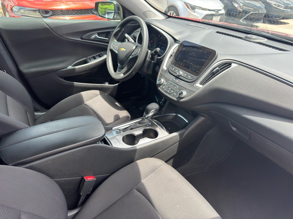 2025 Chevrolet Malibu Image 19