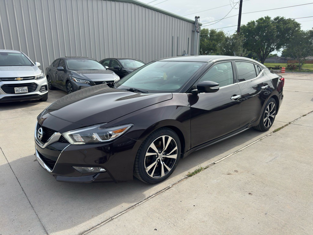 2017 Nissan Maxima Image 1