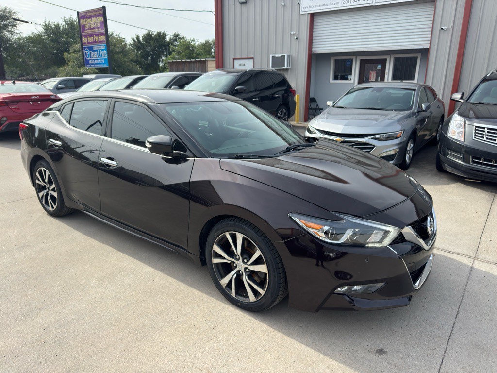 2017 Nissan Maxima Image 4