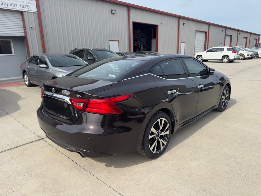 2017 Nissan Maxima Image 6