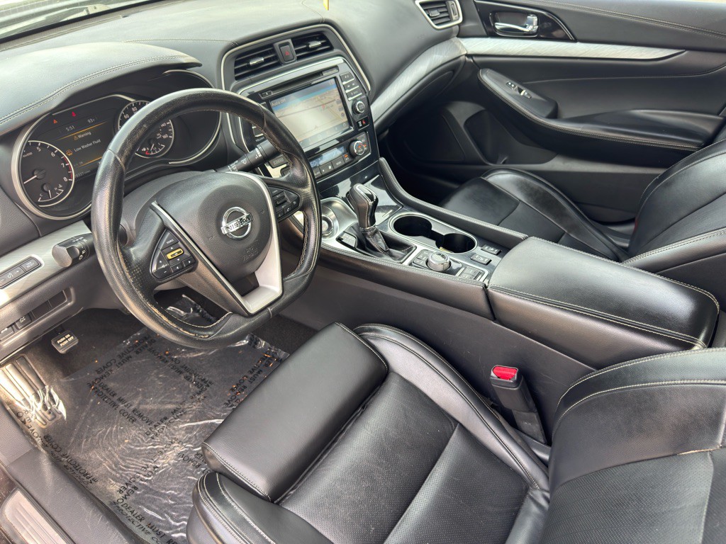 2017 Nissan Maxima Image 13